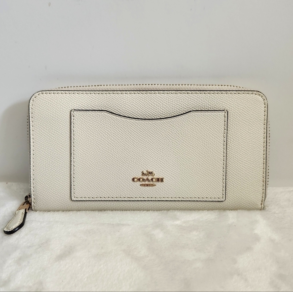 Coach White Gold Crossgrain Leather Accordian Zip Around Slim Wallet F54007